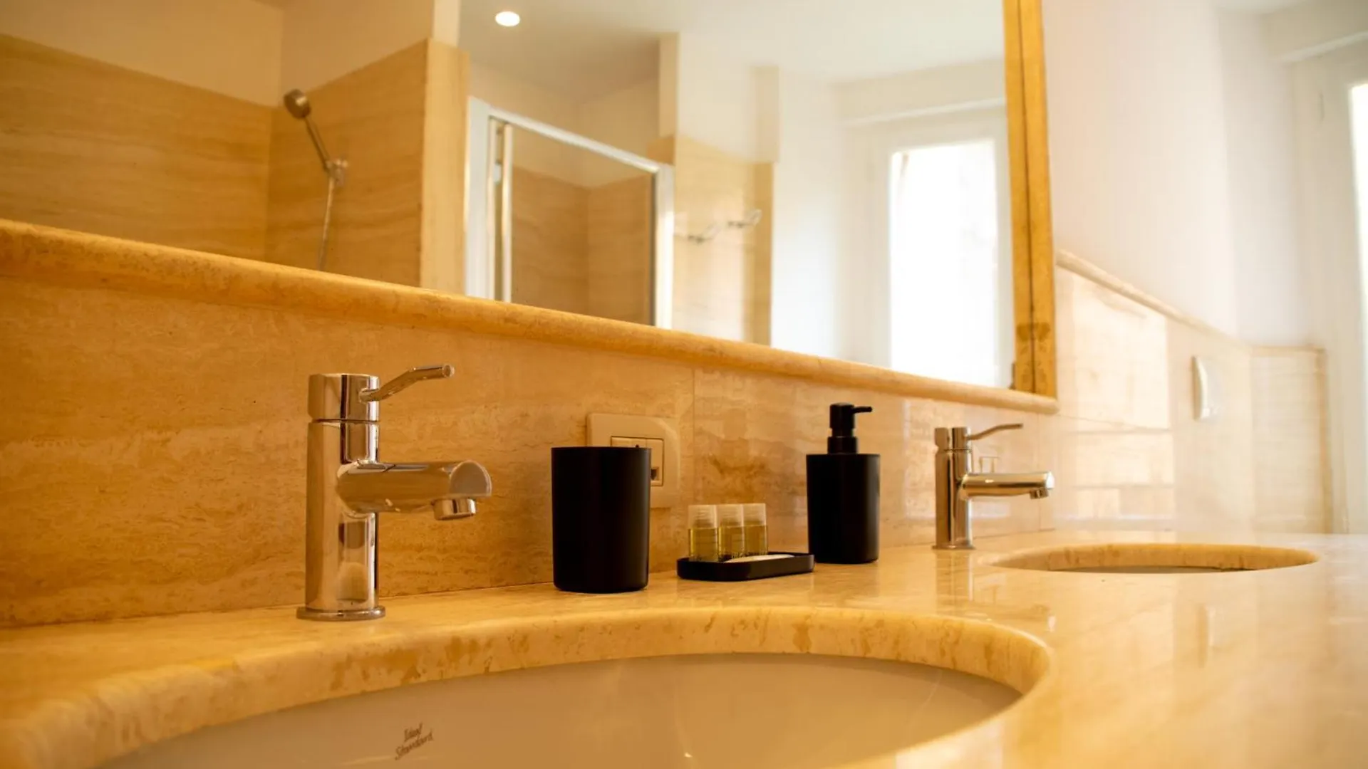 Velabro Luxury Loft Apartment Rome